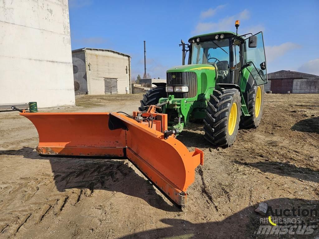 John Deere 6820 トラクター