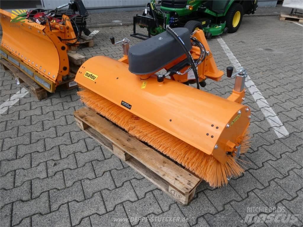 John Deere X950R コンパクトトラクター