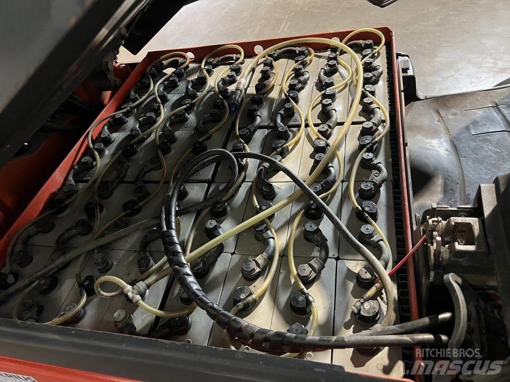 Linde E35L-01 バッテリーフォークリフト