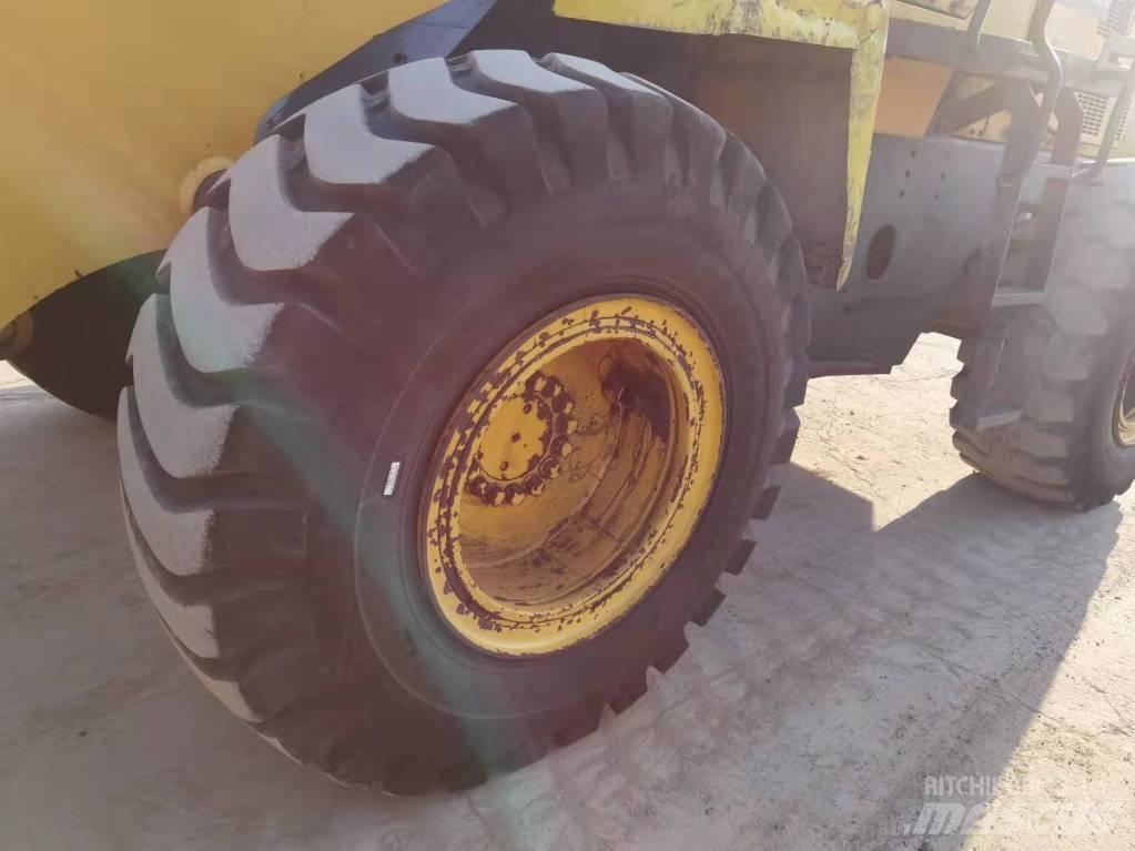 Komatsu WA 320-3 ホイールローダー・タイヤショベル