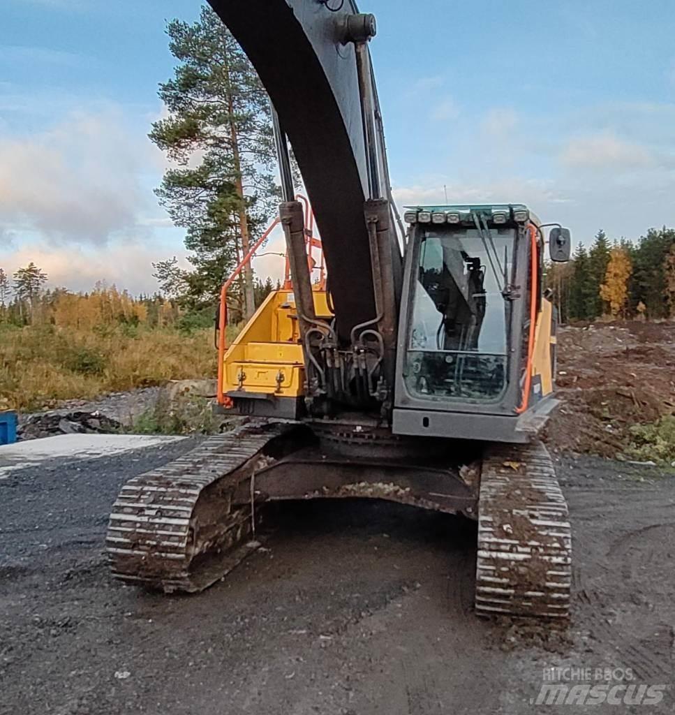 Volvo EC 300EL 大型油圧ショベル12t以上（パワーショベル・ユンボ）