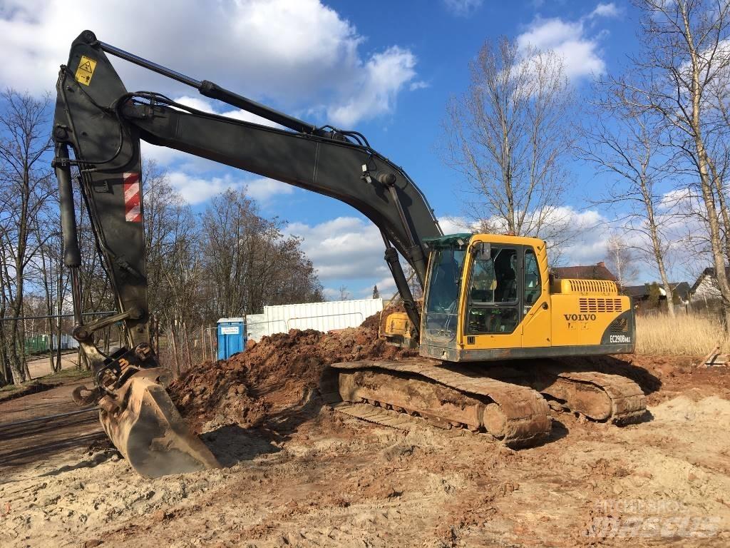 Volvo EC 240 B N LC 大型油圧ショベル12t以上（パワーショベル・ユンボ）