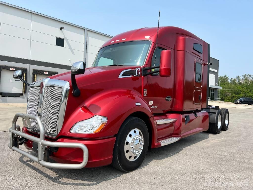 Kenworth T 680 中古トラクターヘッド | トレーラーヘッド
