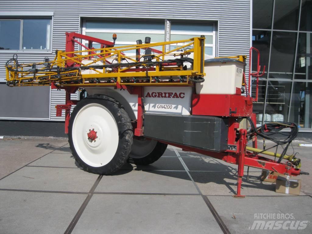 Agrifac GN 4227 牽引型スプレイヤー