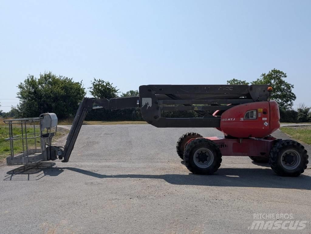 Manitou 180 ATJ ブームリフト　屈伸型