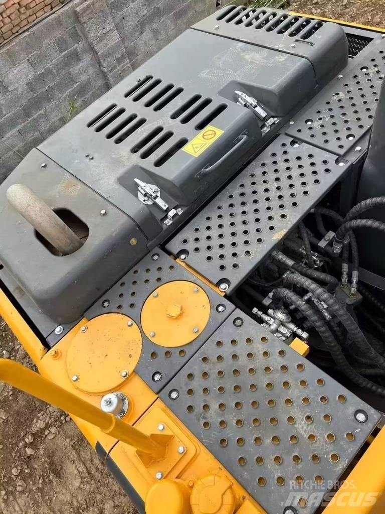 Volvo EC140 大型油圧ショベル12t以上（パワーショベル・ユンボ）