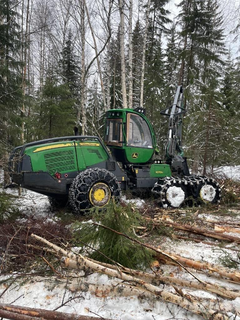John Deere 1070 G ハーベスター