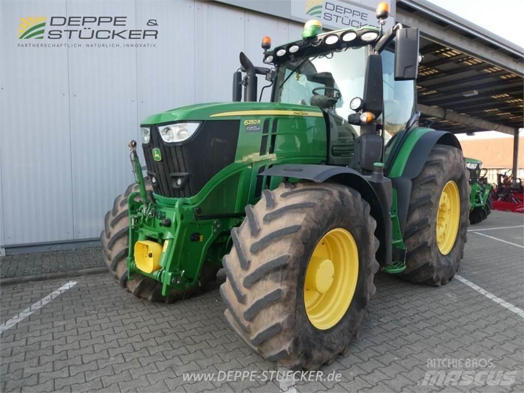 John Deere 6250R トラクター