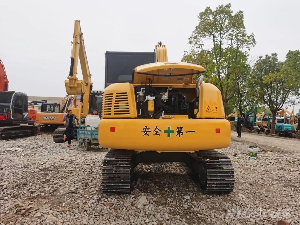 Komatsu PC 70-8 大型油圧ショベル12t以上（パワーショベル・ユンボ）