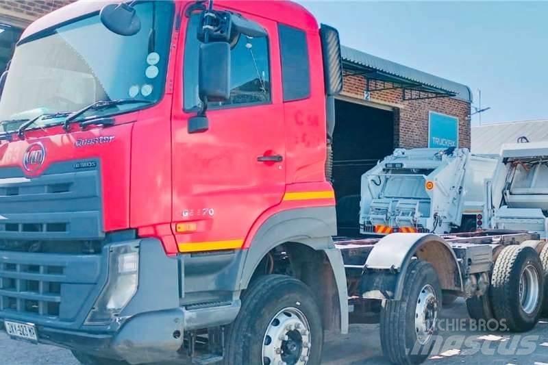 UD CGE 370 8x4 その他トラック