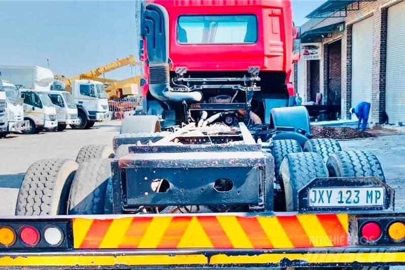 UD CGE 370 8x4 その他トラック