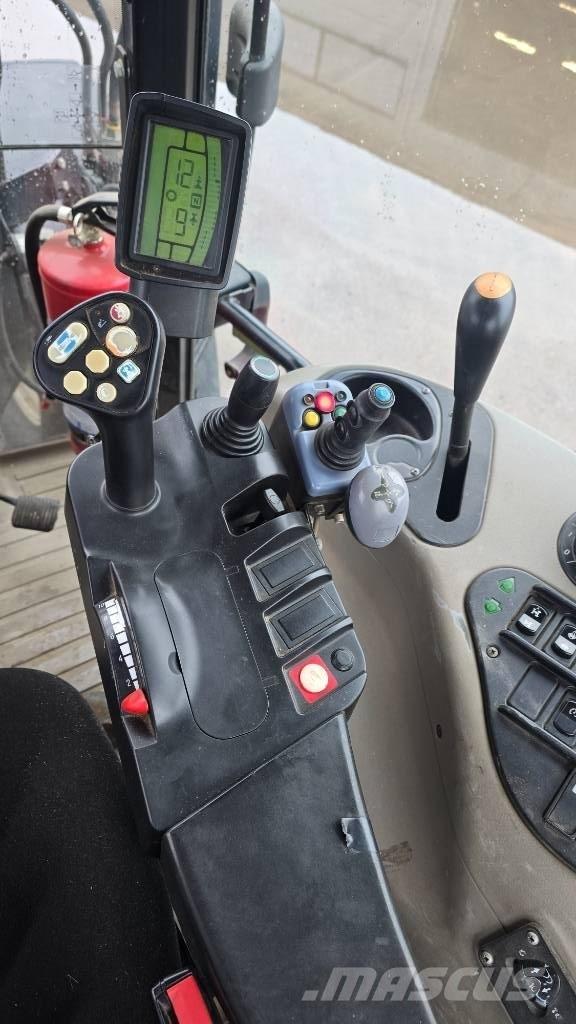 Case IH MXU 135 トラクター