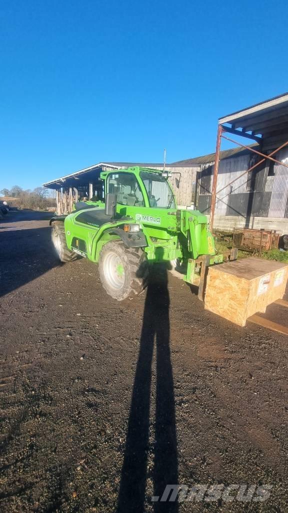 Merlo TF 38.7 農業用テレハンドラー