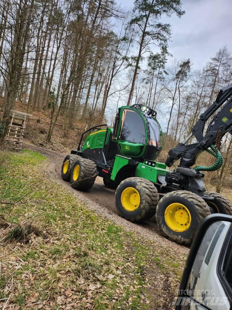 John Deere 1270 G ハーベスター