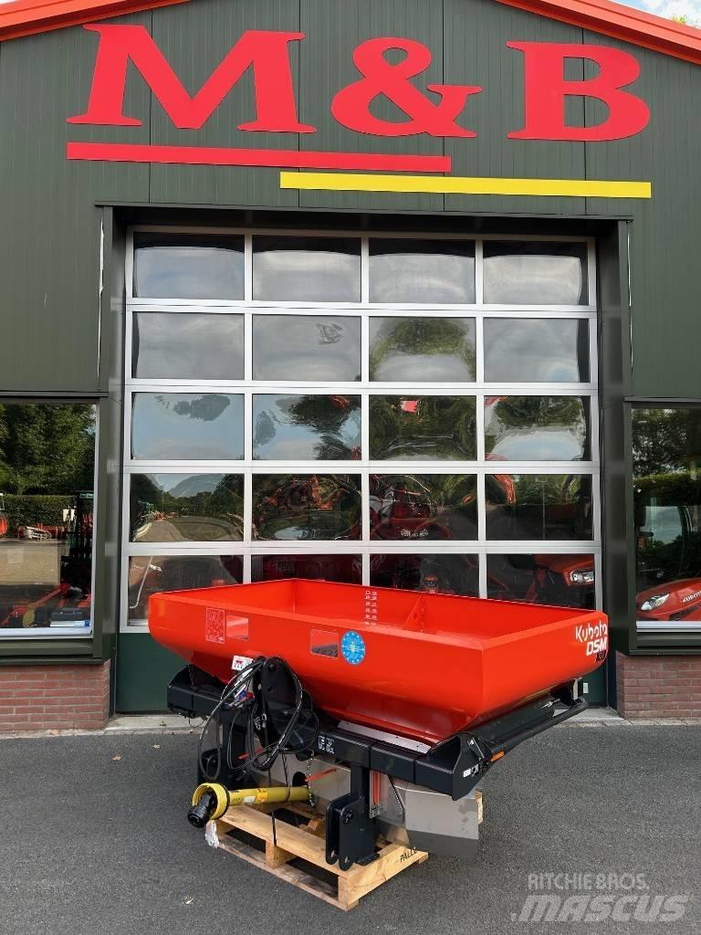 Kubota DSM 1100 ミネラル散布機