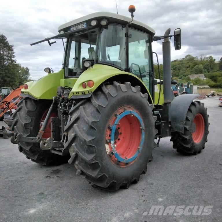 CLAAS 640 ARION トラクター