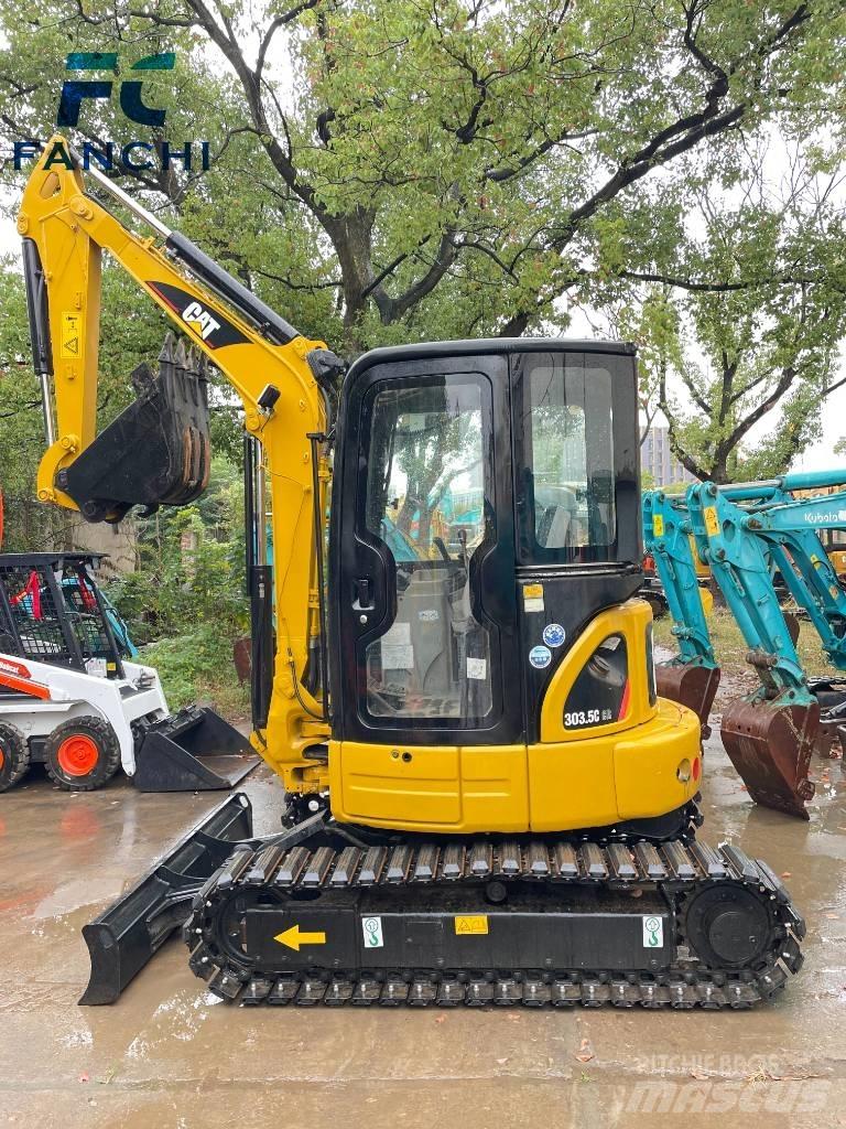 CAT 303.5 C CR ミニ油圧ショベル 7t以下（ミニユンボ・ミニディガー）