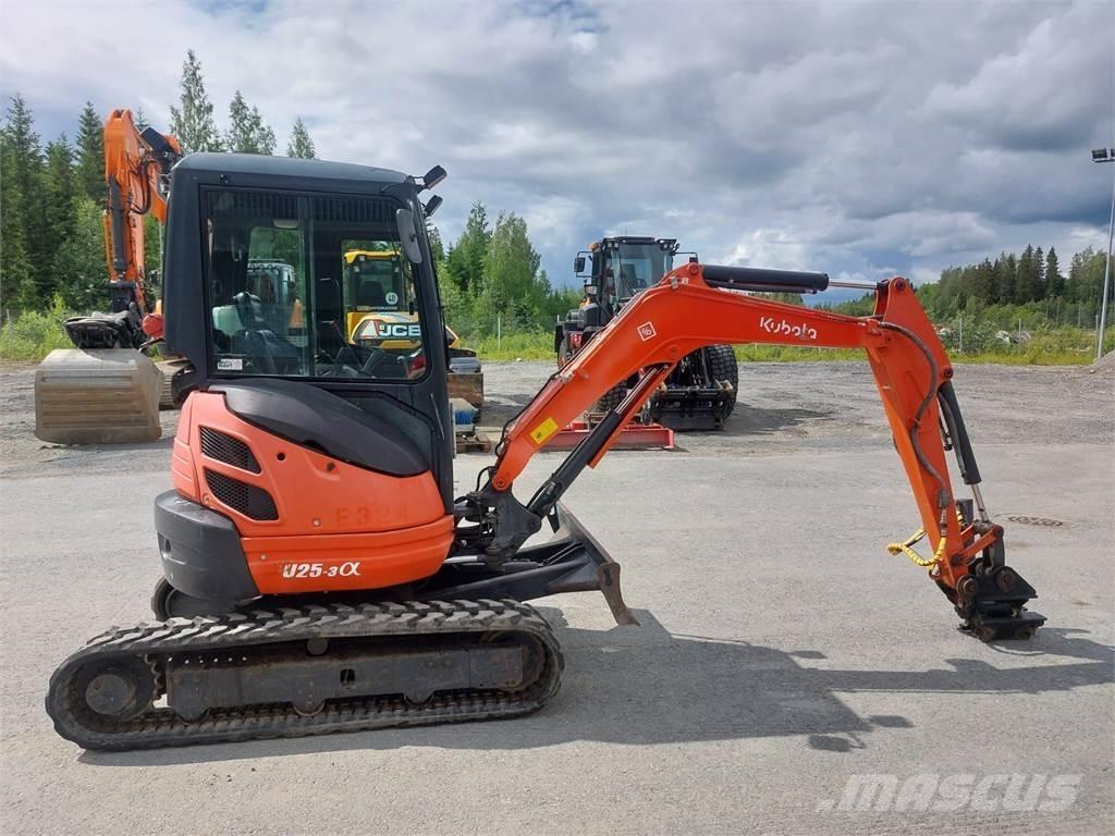 Kubota U25-3 ミニ油圧ショベル 7t以下（ミニユンボ・ミニディガー）