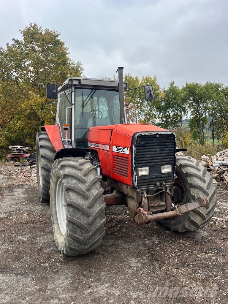 Massey Ferguson 3690 トラクター