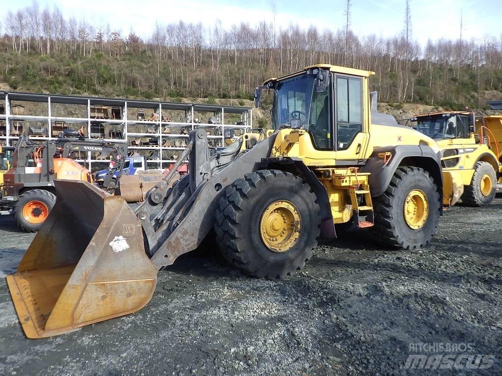 Volvo L 110 H ホイールローダー・タイヤショベル