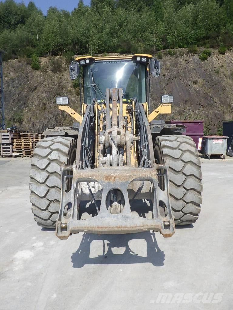 Volvo L 110 H LB ホイールローダー・タイヤショベル