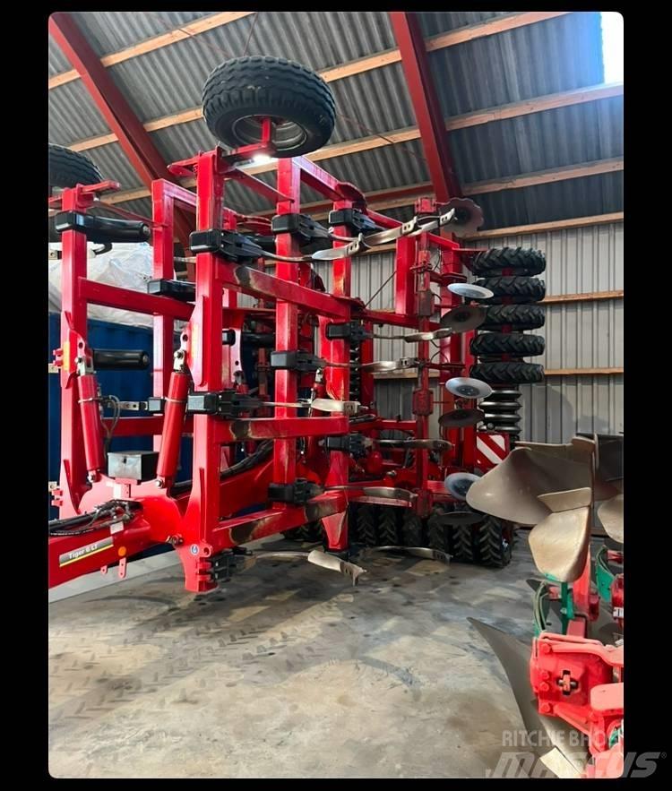 Horsch Tiger 6 LT ハロー