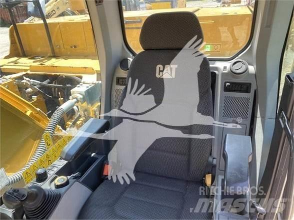 CAT 320GC 大型油圧ショベル12t以上（パワーショベル・ユンボ）