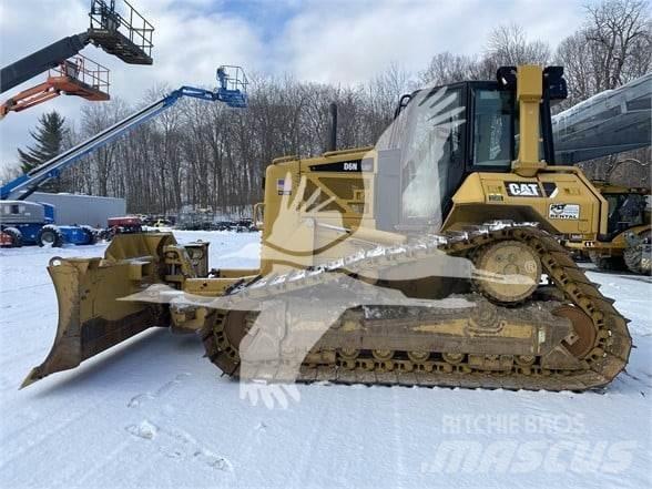 CAT D6N LGP ブルドーザー