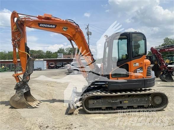 Doosan DX85R-3 大型油圧ショベル12t以上（パワーショベル・ユンボ）