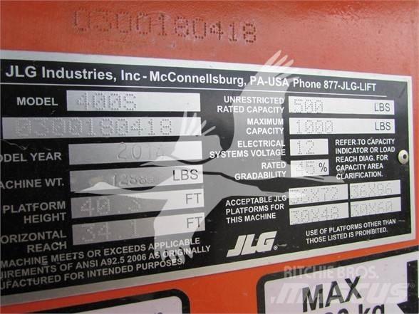 JLG 400S ブームリフト　直伸型
