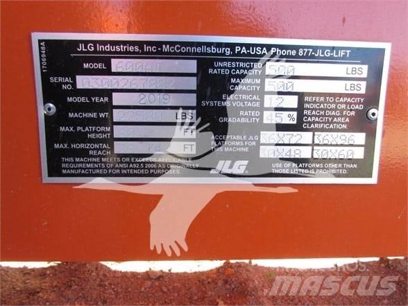 JLG 600AJ ブームリフト　屈伸型