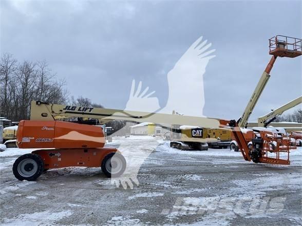 JLG 860SJ ブームリフト　直伸型