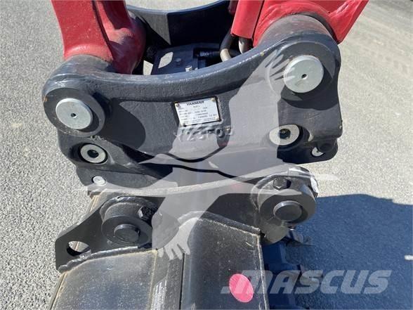 Yanmar VIO80-7 大型油圧ショベル12t以上（パワーショベル・ユンボ）