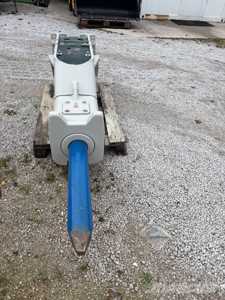 Furukawa F22LN ハンマー／ブレーカ