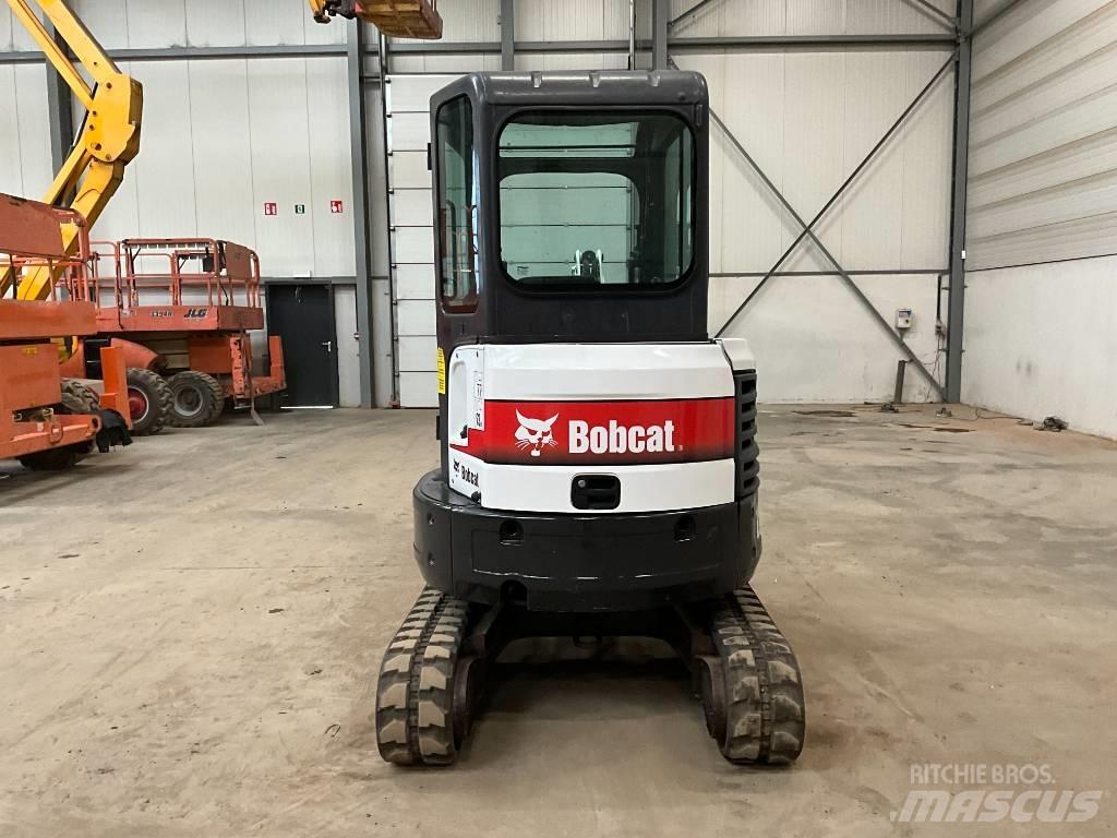 Bobcat E 25 ミニ油圧ショベル 7t以下（ミニユンボ・ミニディガー）