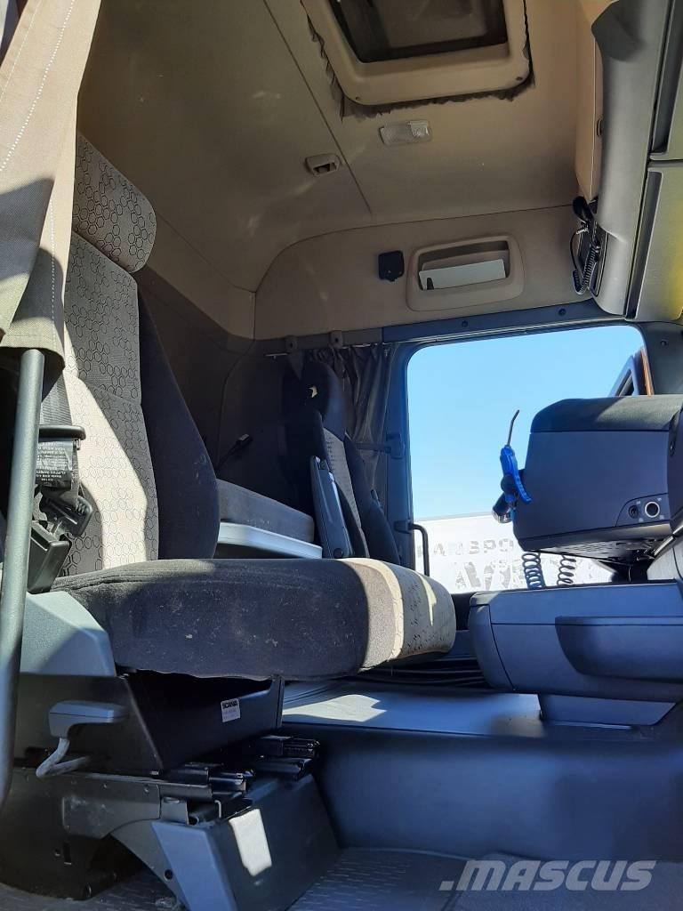 Scania R 520 カーテンサイダートラック
