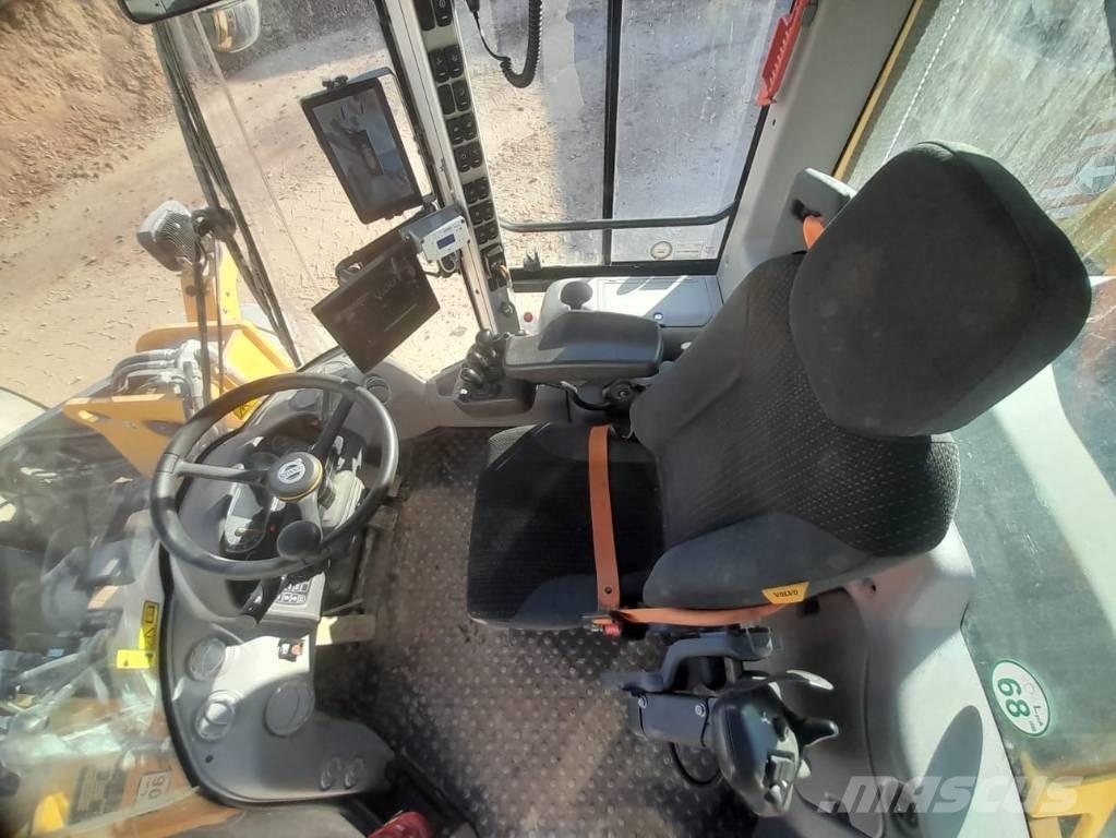 Volvo L 120 H ホイールローダー・タイヤショベル