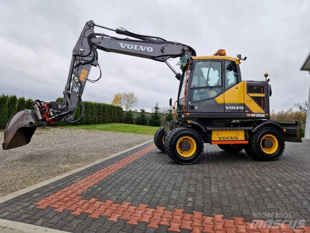 Volvo EWR 150 E ホイール式油圧ショベル（パワーショベル・ユンボ・バックホー）