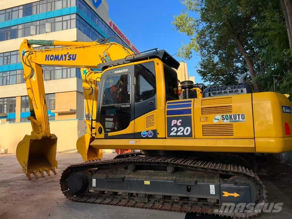 Komatsu PC220-8 中型油圧ショベル 7ｔ-12ｔ（ユンボ・パワーショベル・バックホー）