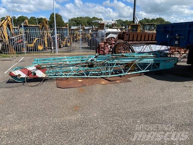 Kobelco CKE 600 JIB クレーン部品と設備