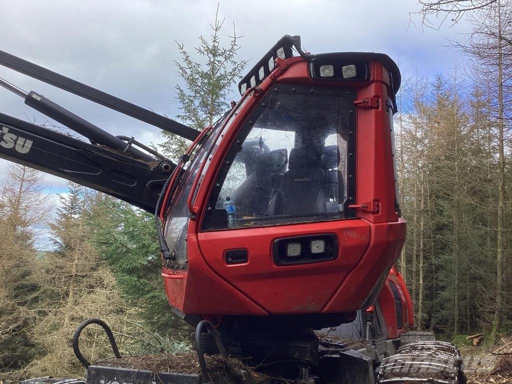 Komatsu 901 XC ハーベスター