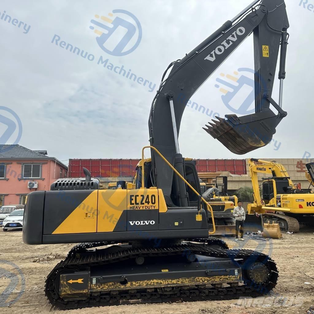 Volvo EC 240 大型油圧ショベル12t以上（パワーショベル・ユンボ）