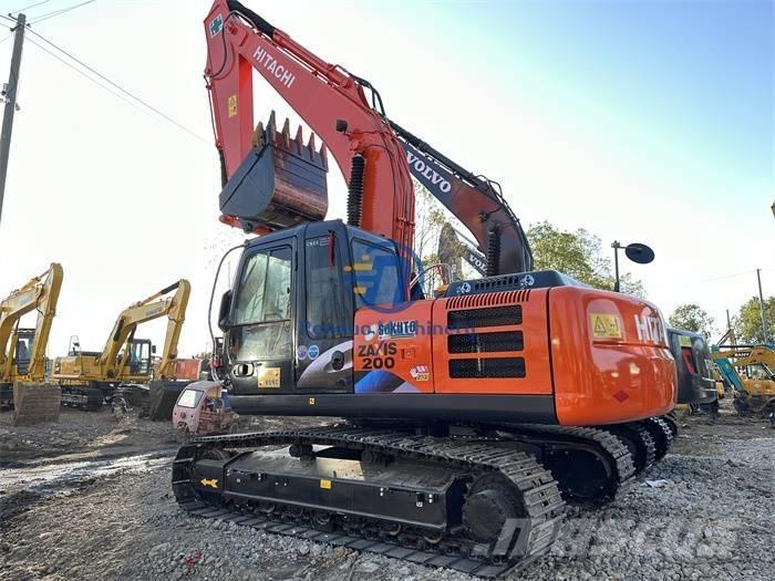Hitachi ZX 200 大型油圧ショベル12t以上（パワーショベル・ユンボ）