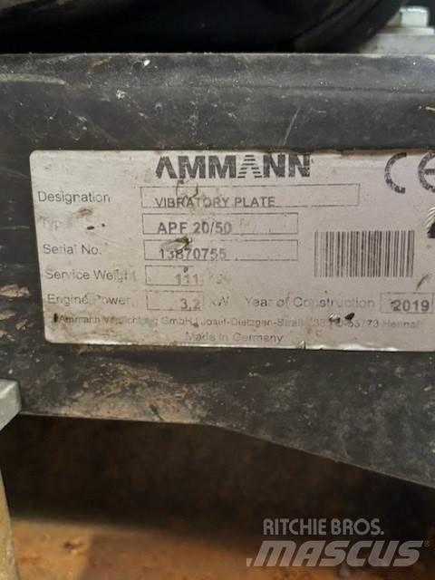 Ammann APF 20/50 プレートコンパクター