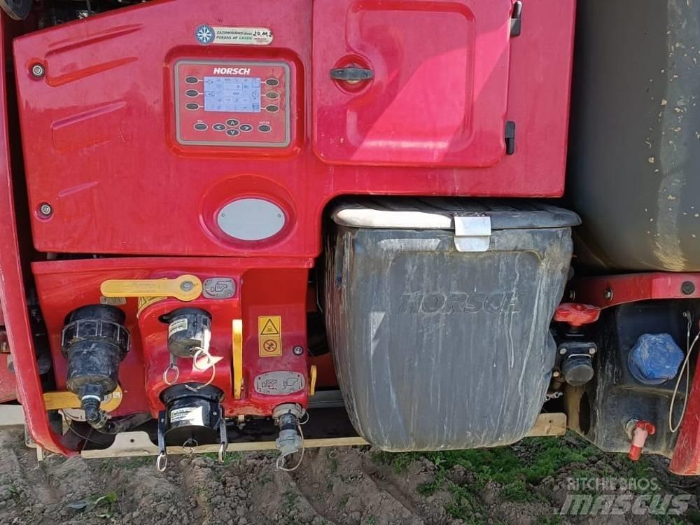Horsch Leeb 牽引型スプレイヤー