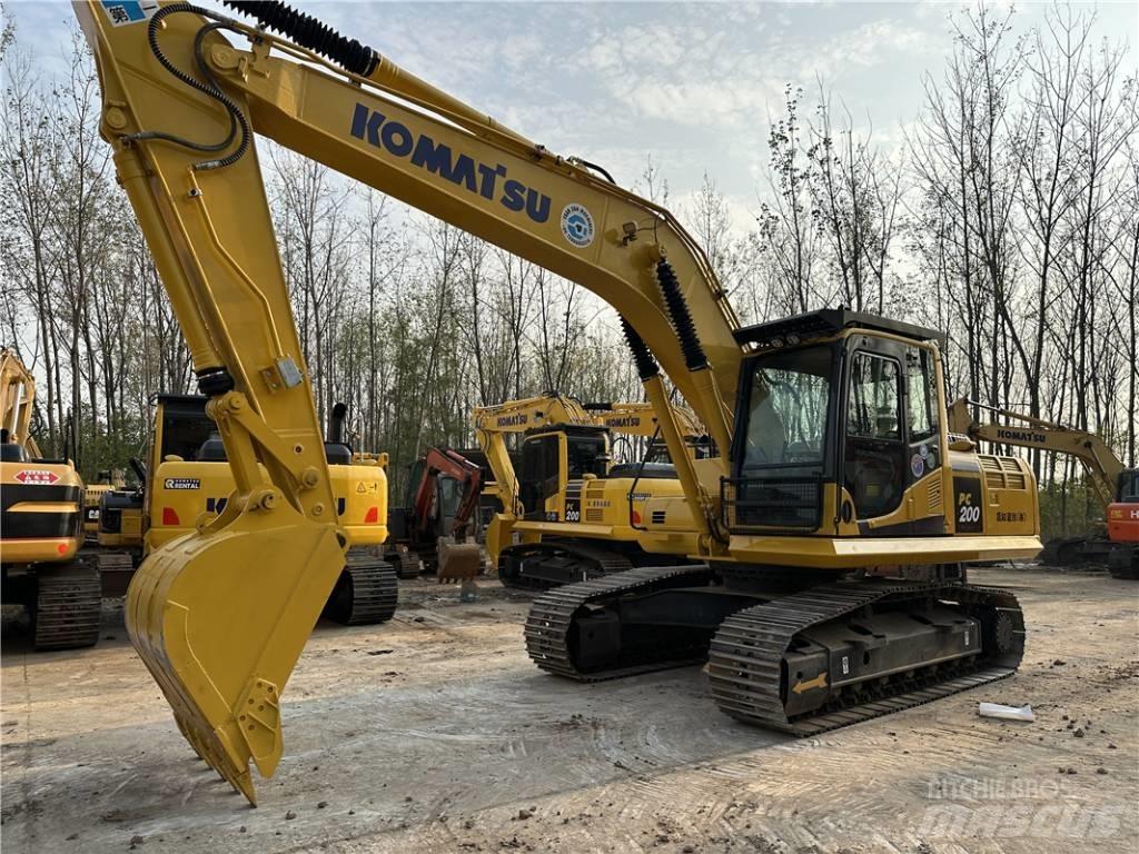 Komatsu PC200-8 大型油圧ショベル12t以上（パワーショベル・ユンボ）