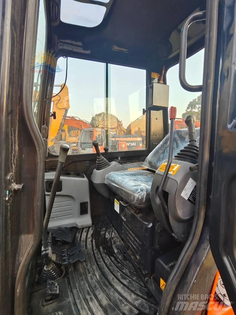 Kubota KX 155 ミニ油圧ショベル 7t以下（ミニユンボ・ミニディガー）
