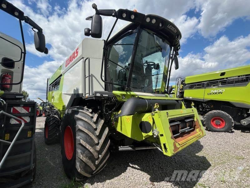CLAAS LEXION 7600 コンバイン