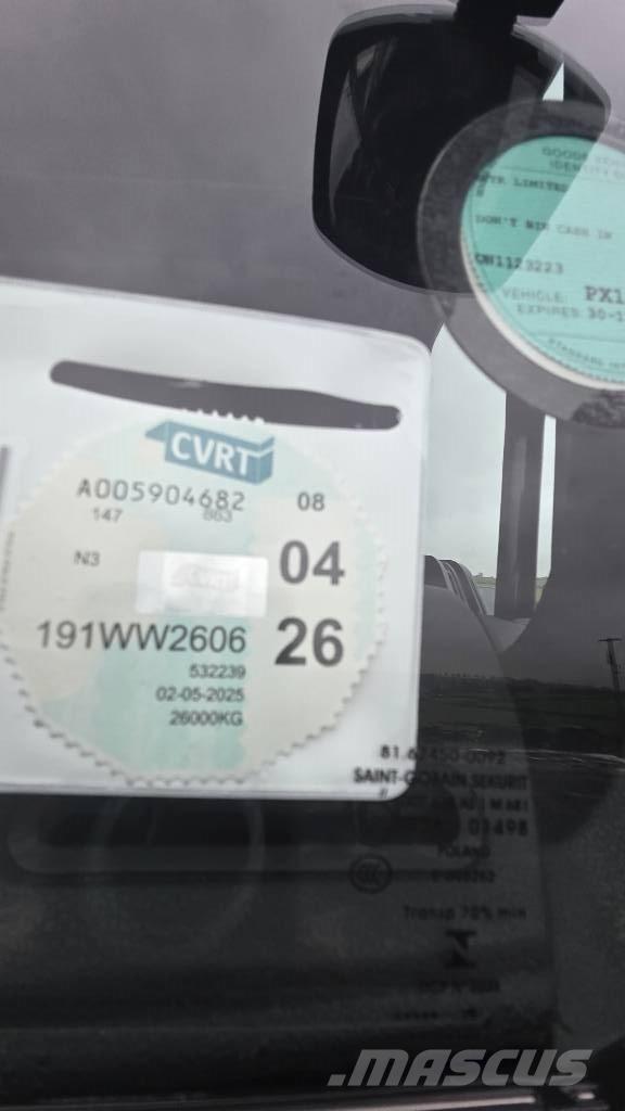 MAN TGX 26.500 中古トラクターヘッド | トレーラーヘッド