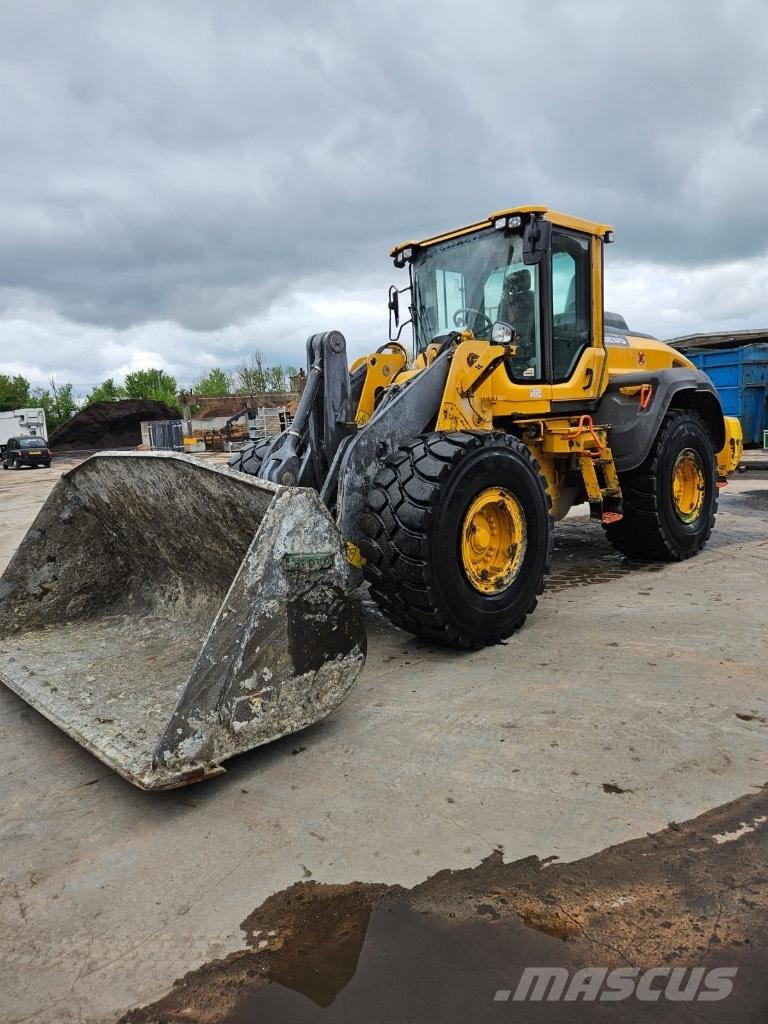 Volvo L 110 H ホイールローダー・タイヤショベル